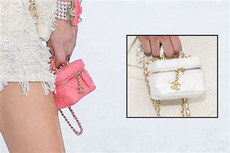 chanel vanity bag 2021.